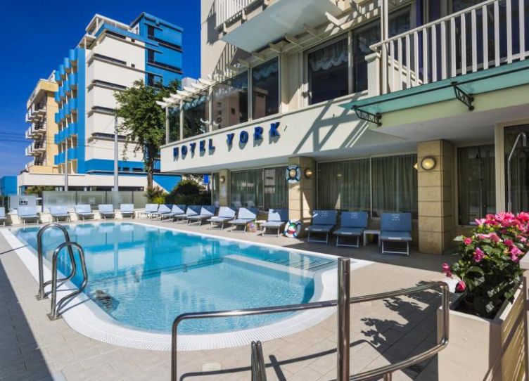 Hotel York A Riccione Rimini Com