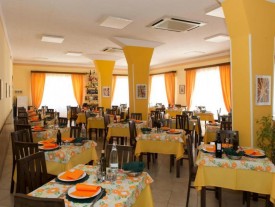 Hotel 3 stelle a viserbella di Rimini pensione completa